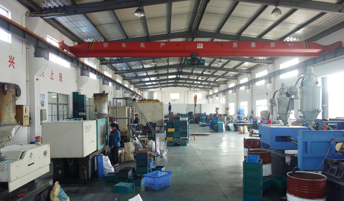 pipe-clamp-manufacturer factory